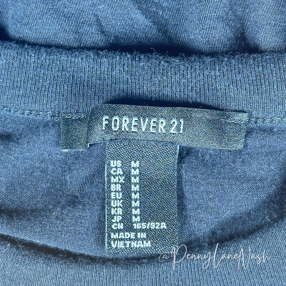 Forever21 Long Sleeve Cropped Top Tee Black - Picture 2 of 7